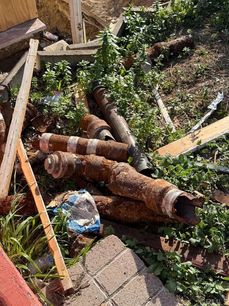 3536 Ybarra Road Spring Valley, CA 91978 - Photo 29 of 42 a view of outdoor sitting area with chairs