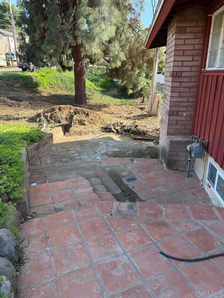 3536 Ybarra Road Spring Valley, CA 91978 - Photo 10 of 42 a view of a backyard of the house