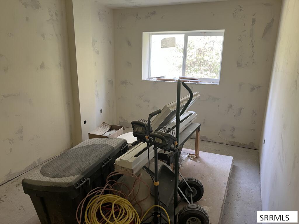 154 Lakeview Drive Irwin, ID 83428 - Photo 6 of 9 Gallery Image 6