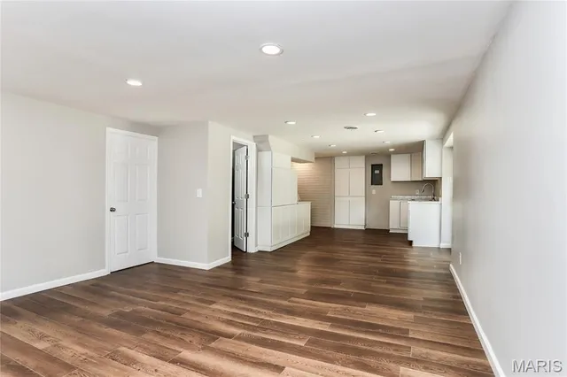 $335,000 | 9 Briarhill Court, St. Peters, MO 63376