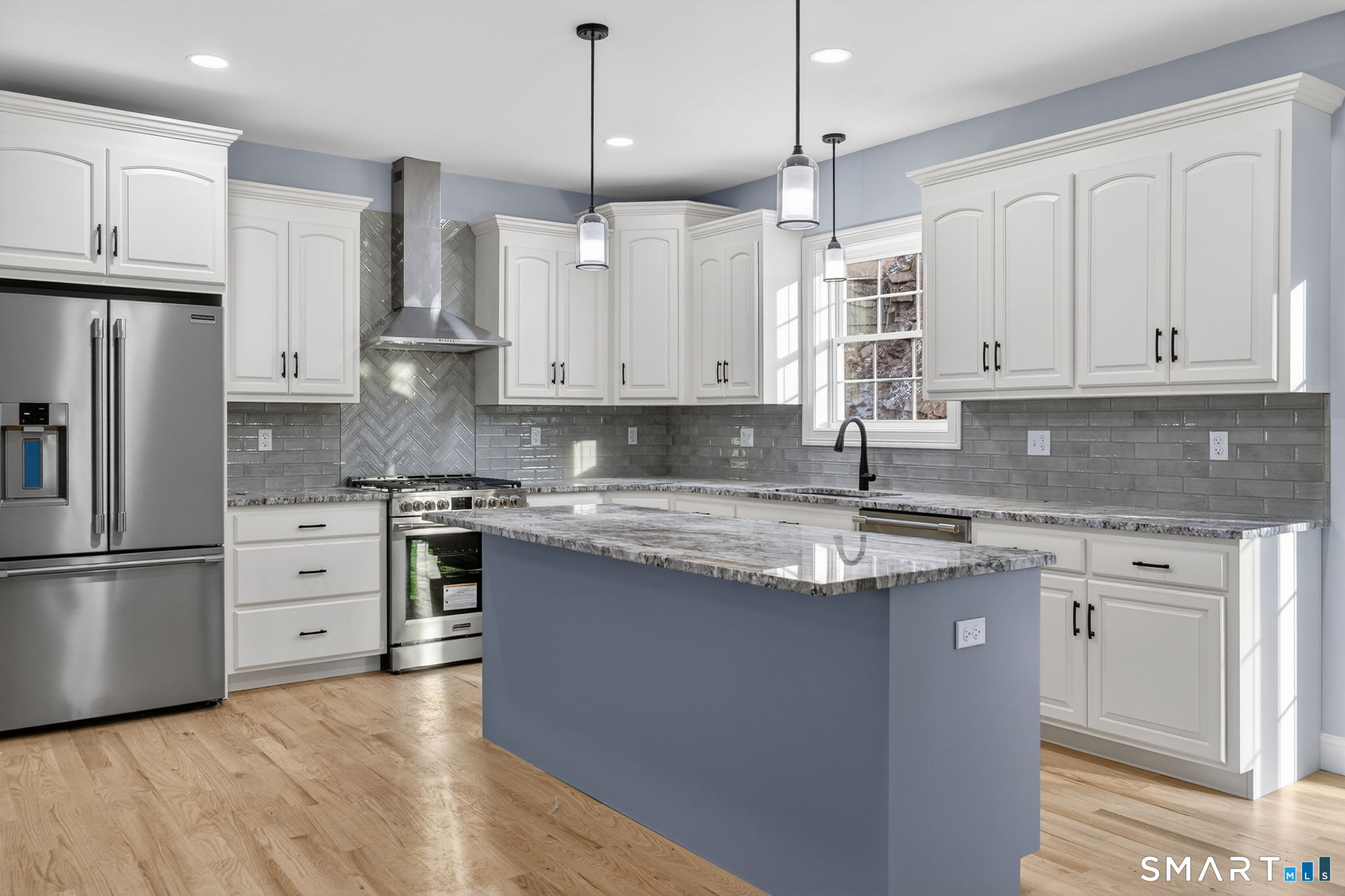 34 Rock Ridge Manchester, CT 06040 - Photo 3 of 18