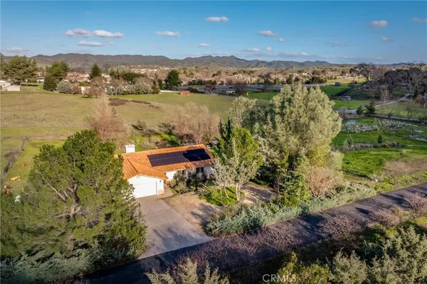 $949,000 | 9121 San Diego Way, Atascadero, CA 93422