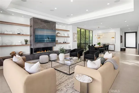 $10,500,000 | 304 Poppy Avenue, Corona del Mar, CA 92625