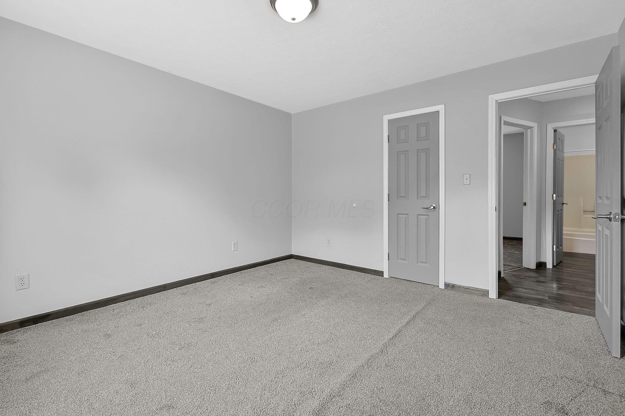 53 Neil Street, Unit 11 Delaware, OH 43015 - Photo 14 of 21 18-web-or-mls-53-neil-st