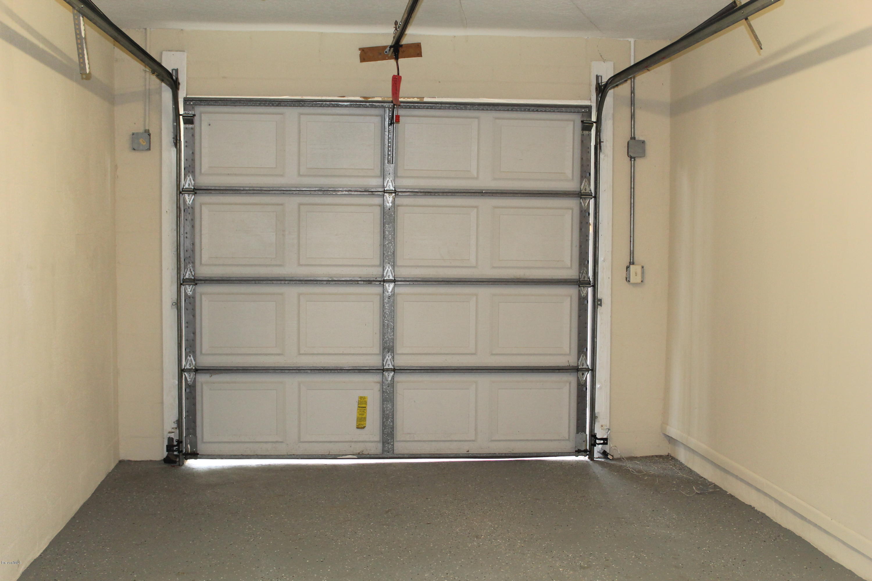 535 Edward Road Melbourne, FL 32904 - Photo 13 of 13 535 Edwards Garage