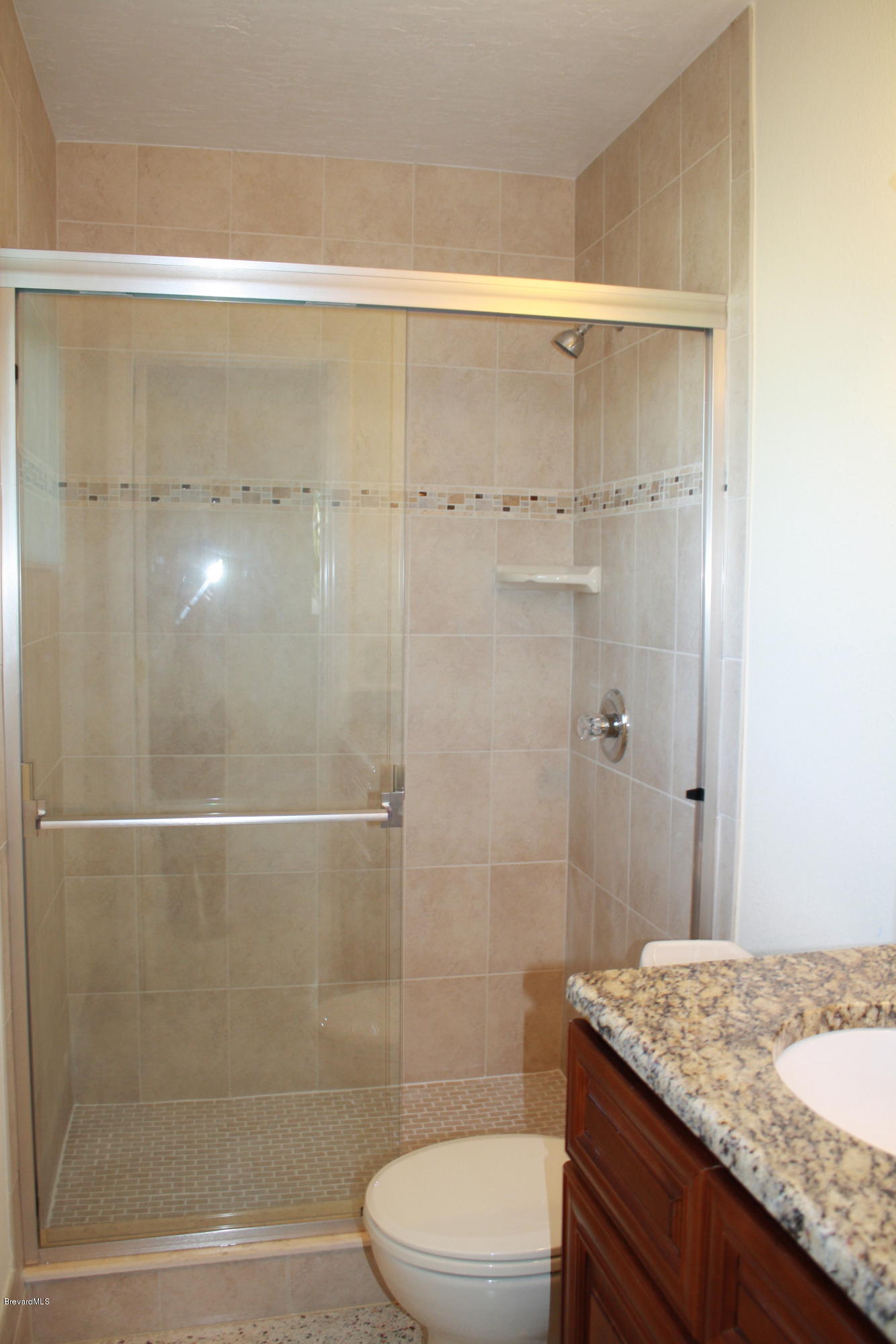 535 Edward Road Melbourne, FL 32904 - Photo 8 of 13 535 Master Bath