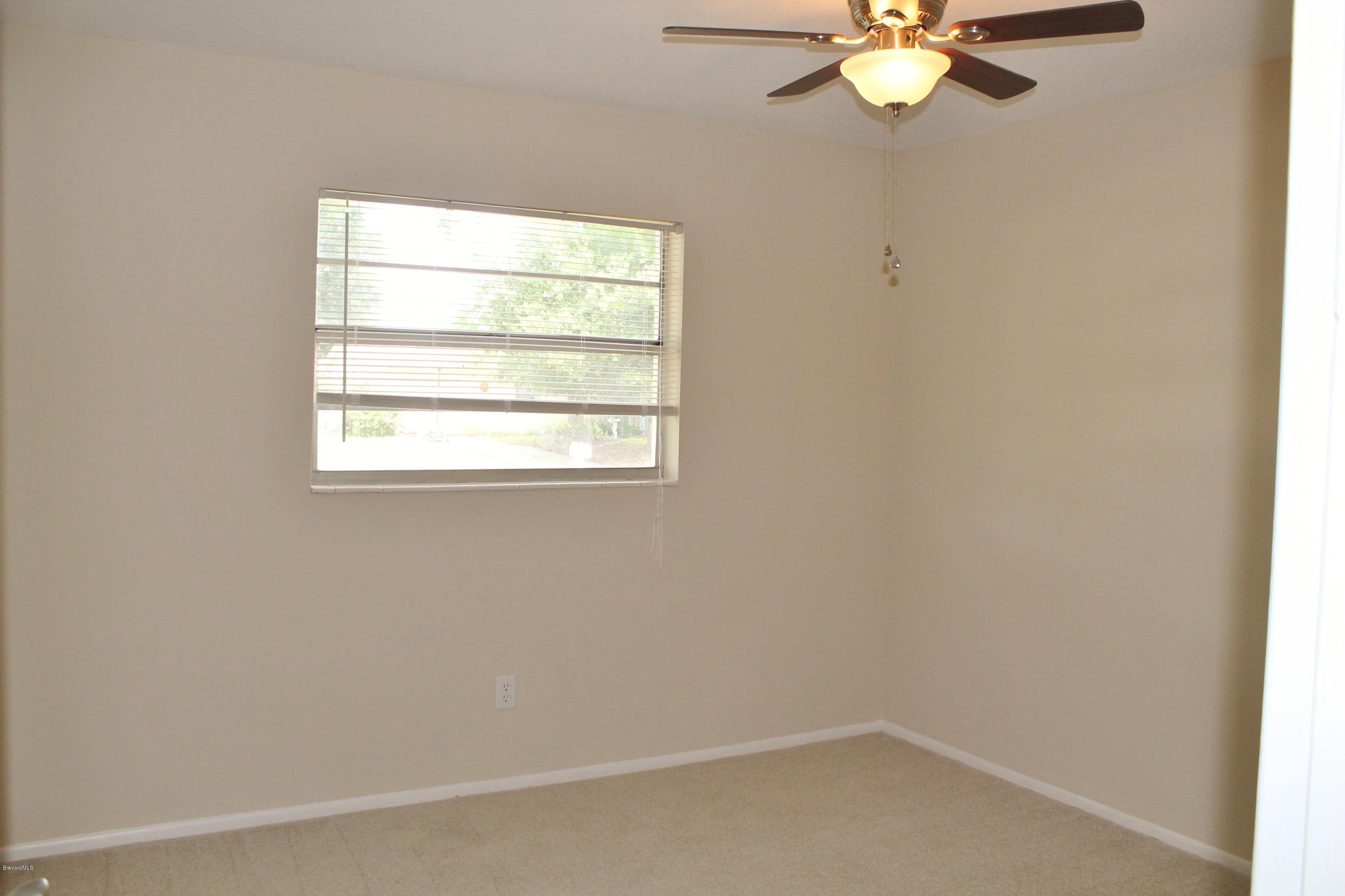 535 Edward Road Melbourne, FL 32904 - Photo 9 of 13 535 Edwards Bedroom 2