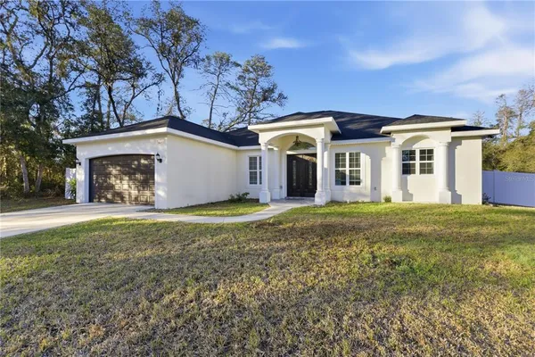 $474,800 | 4590 Southwest 172nd Street Road, Ocala, FL 34473