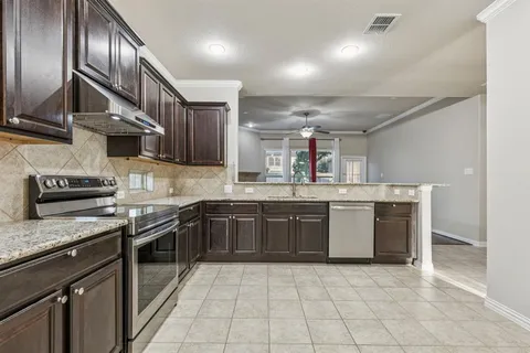 $435,000 | 5001 Bluewater Drive, Frisco, TX 75036