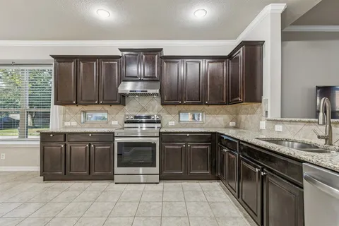 $435,000 | 5001 Bluewater Drive, Frisco, TX 75036