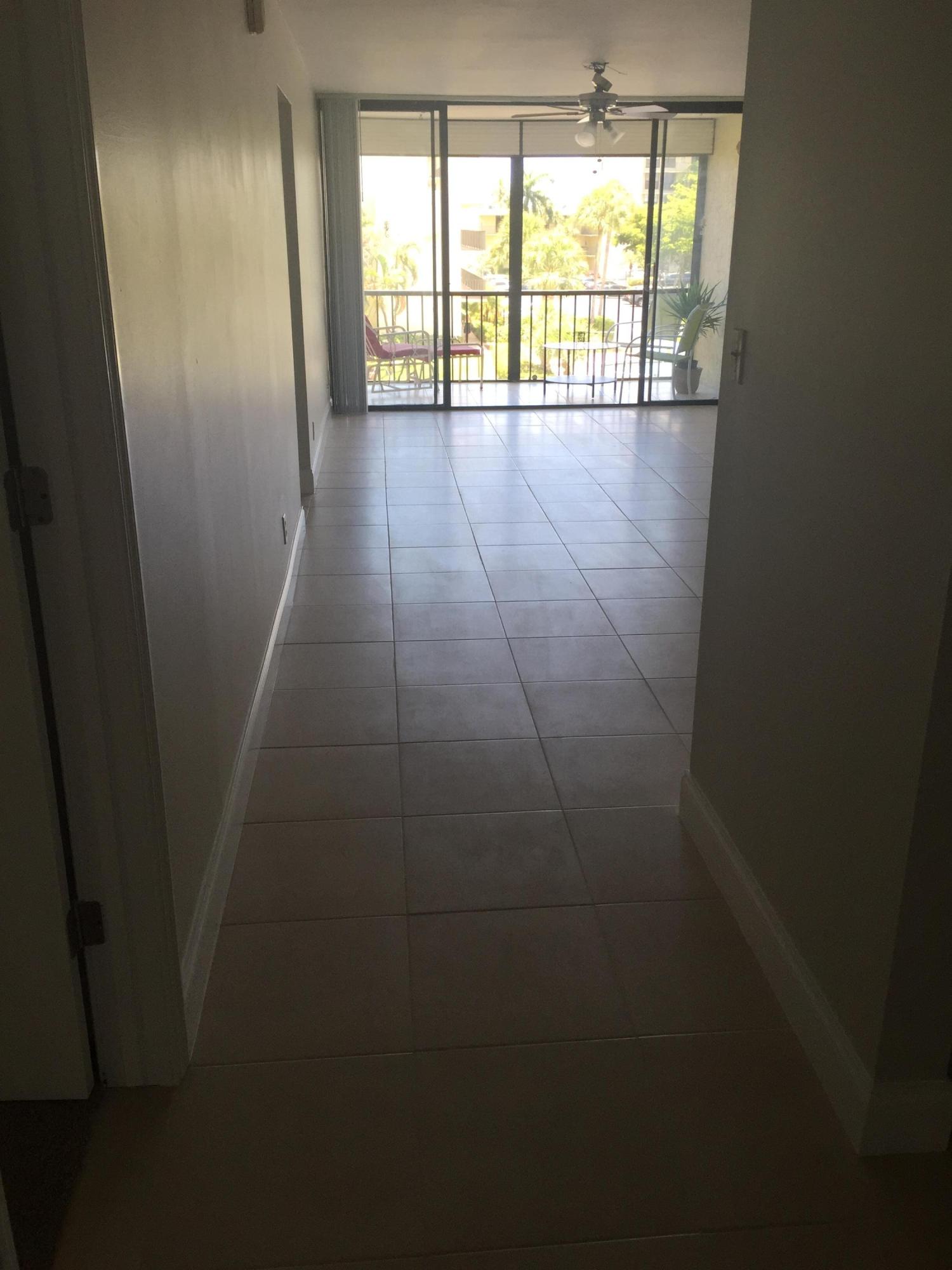4 Royal Palm Way, Unit 302 Boca Raton, FL 33432 - Photo 5 of 13 IMG_7980
