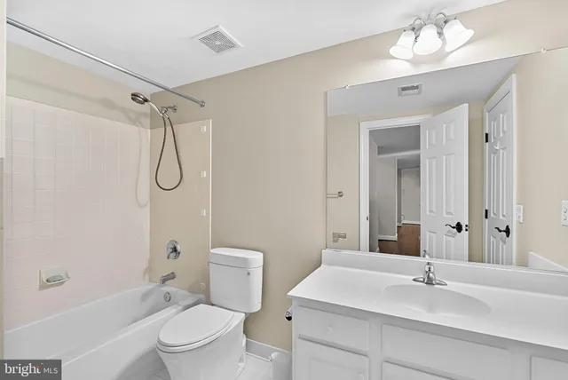 $7,500 | 8138 Rondelay Lane, Fairfax Station, VA 22039