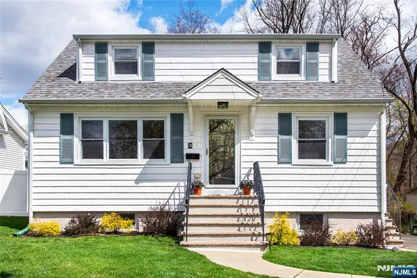 $629,000 | 74 Franklin Street, Verona, NJ 07044
