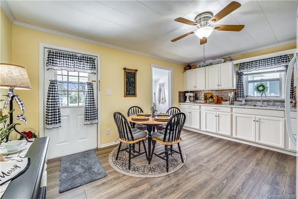 3119 Lowell Road Lowell, NC 28054 - Photo 16 of 34 Gallery Image 16