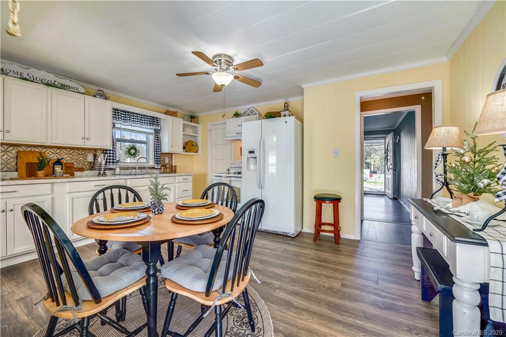 3119 Lowell Road Lowell, NC 28054 - Photo 18 of 34 Gallery Image 18