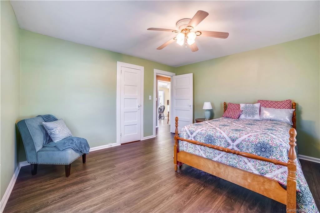 3119 Lowell Road Lowell, NC 28054 - Photo 21 of 34 Gallery Image 21