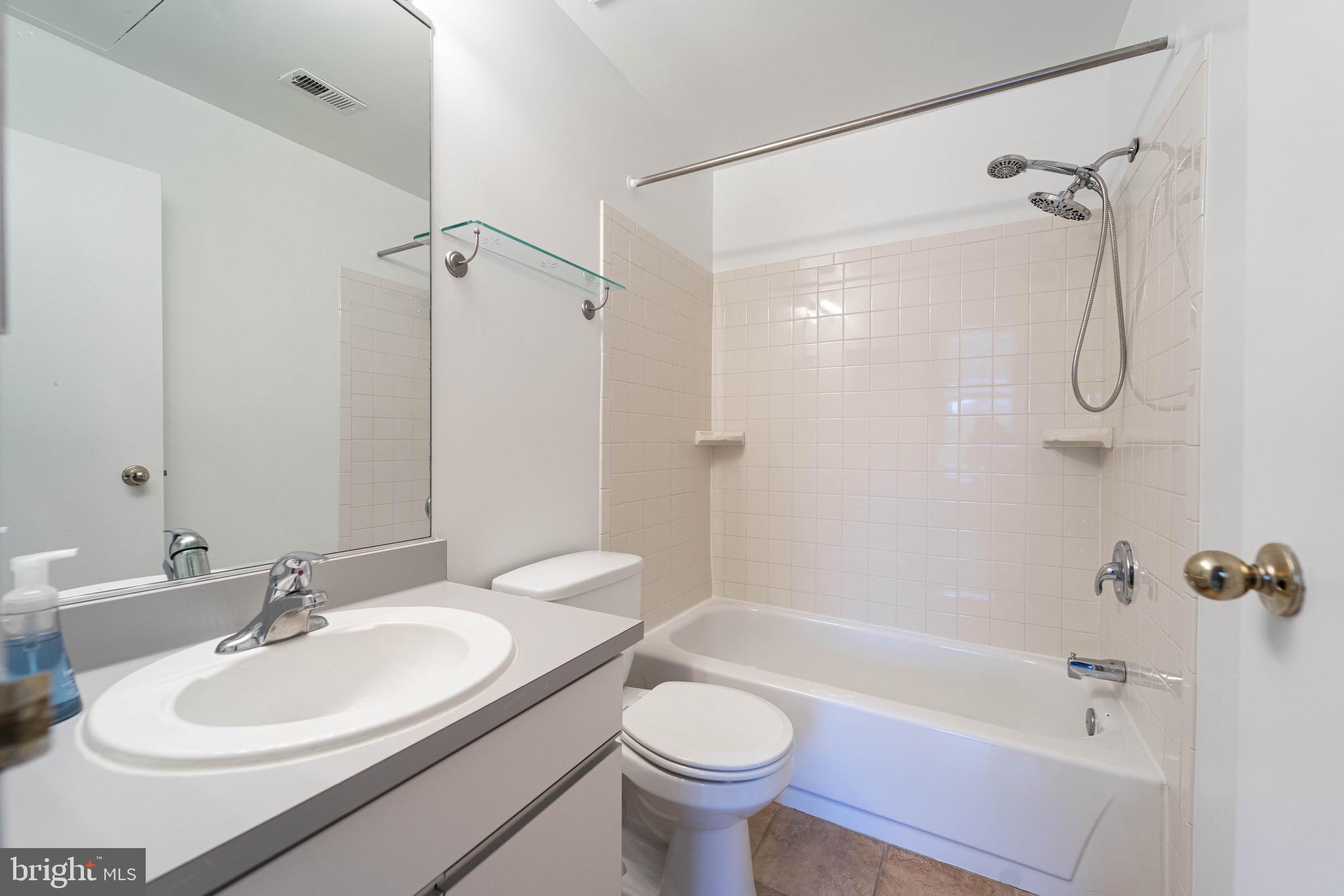 2639 Boston Street, Unit 206 Baltimore, MD 21224 - Photo 21 of 22