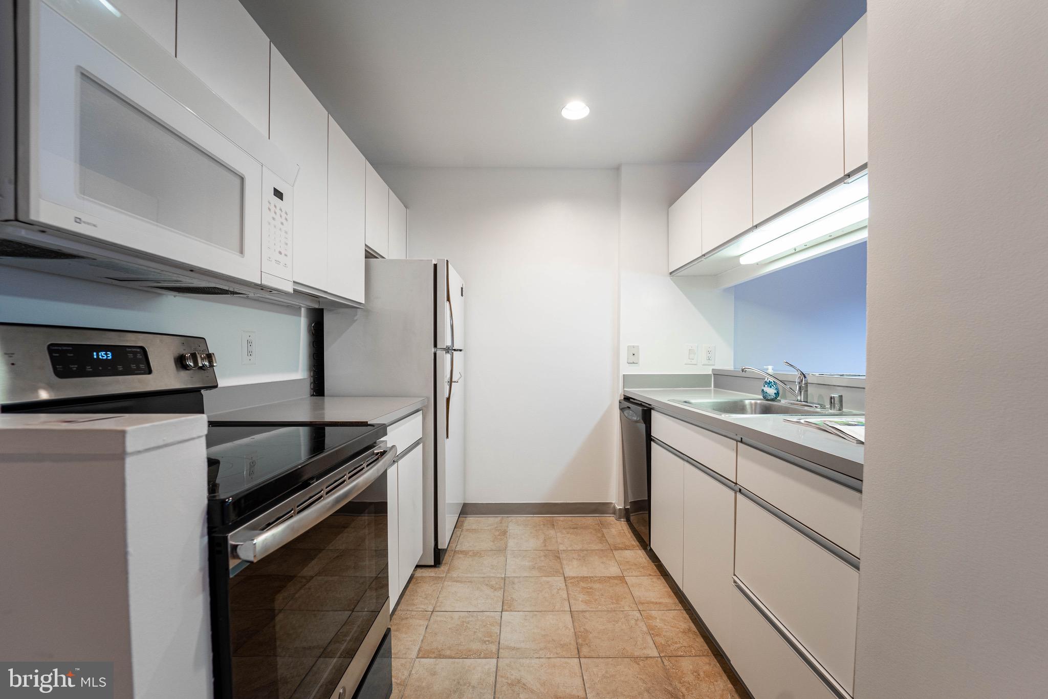 2639 Boston Street, Unit 206 Baltimore, MD 21224 - Photo 6 of 22