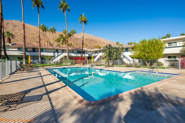 a view of a tennis court