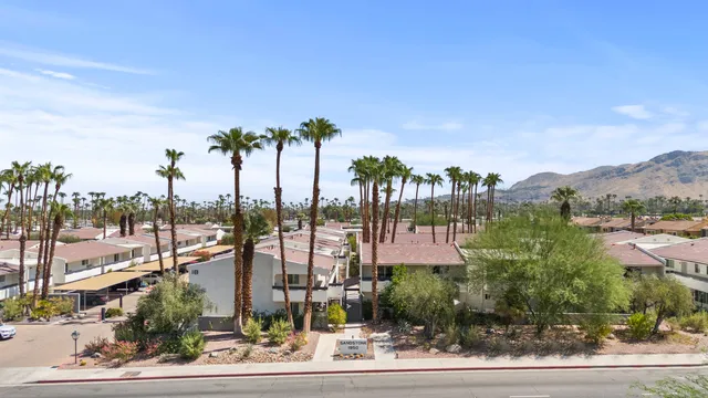 $299,000 | 1950 South Palm Canyon Drive, Unit 144, Palm Springs, CA 92264