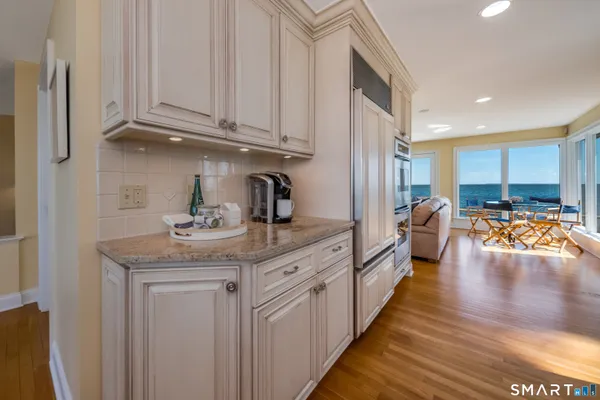 $2,400,000 | 6 Point Road, Old Saybrook, CT 06475