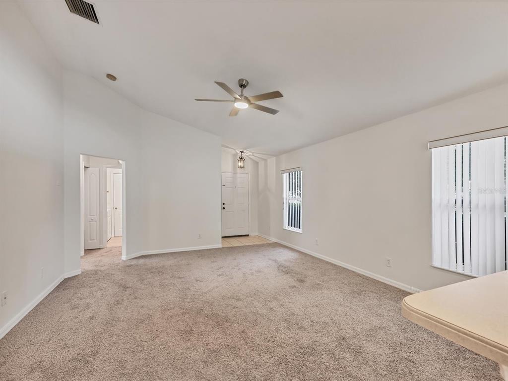 6258 Blue Runner Court Lakewood Ranch, FL 34202 - Photo 8 of 23