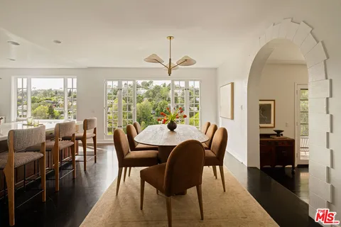 $2,699,000 | 2293 Bronson Hill Drive, Los Angeles, CA 90068
