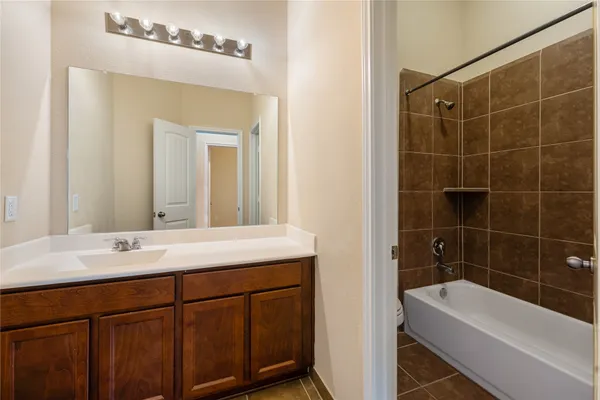 $2,400 | 17523 Cypress Hilltop Way, Hockley, TX 77447