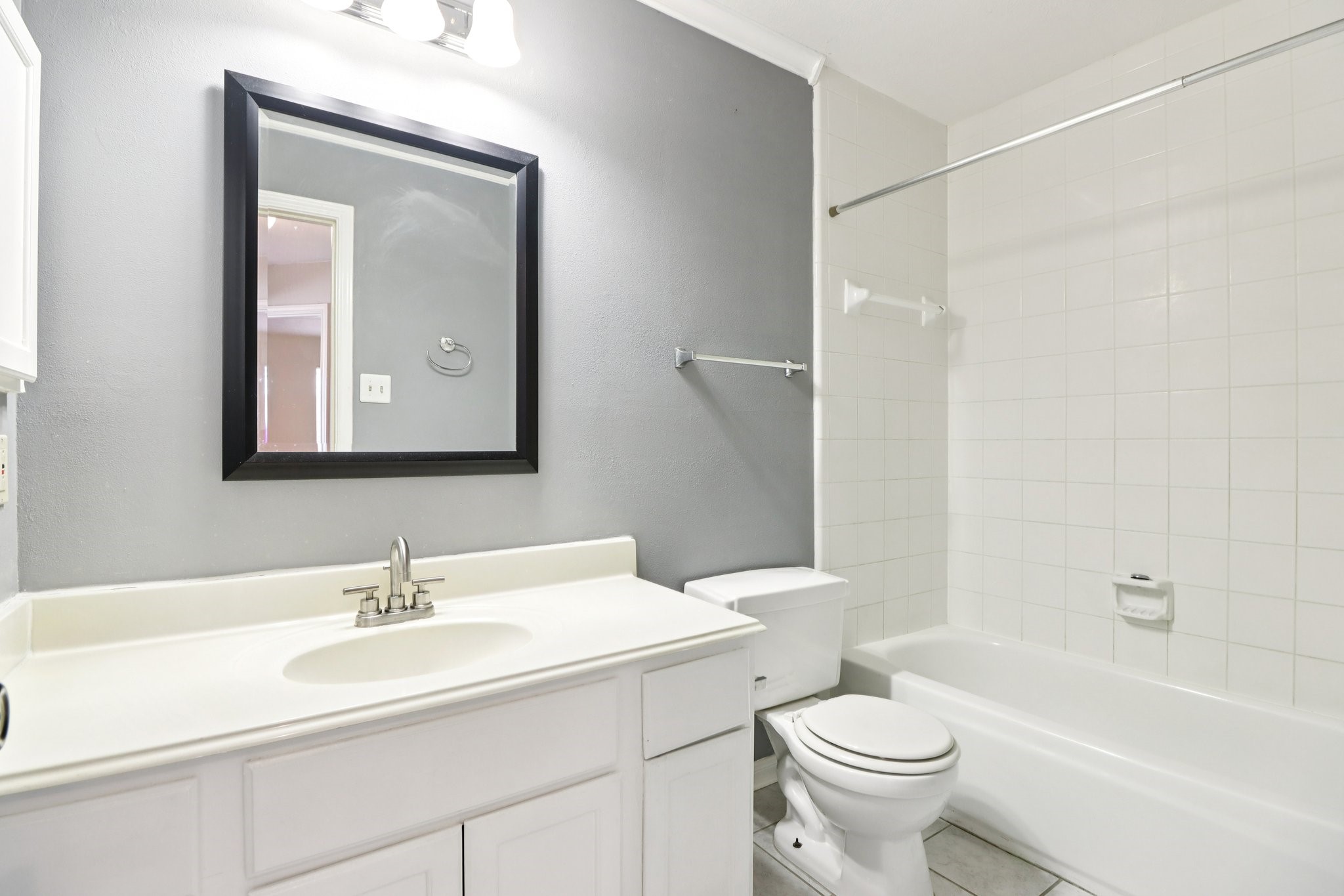 24 Dover Drive Conroe, TX 77304 - Photo 31 of 39