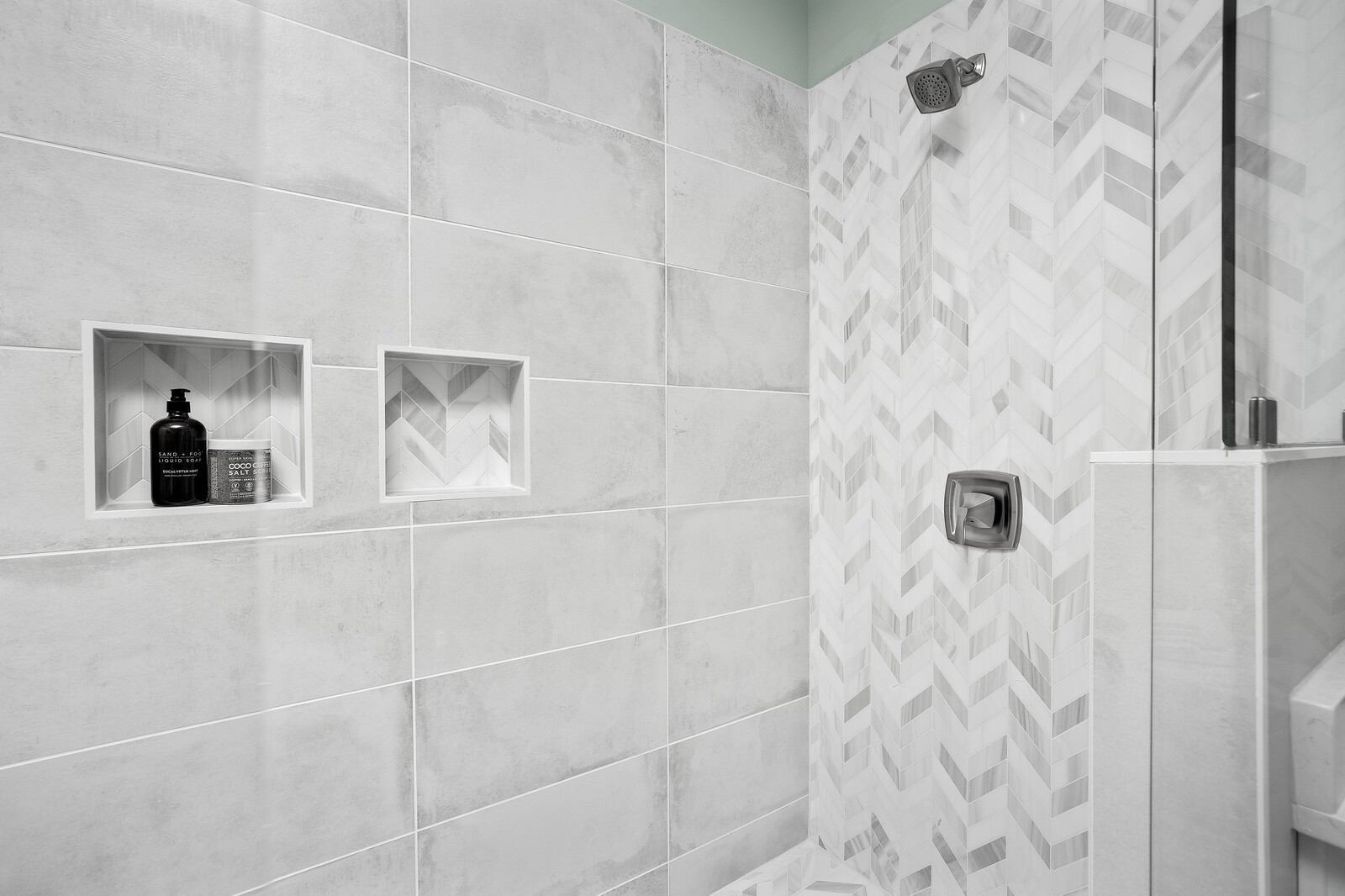 7689 Hatcher Heights Drive Fairview, TN 37062 - Photo 32 of 47 a bathroom with a shower