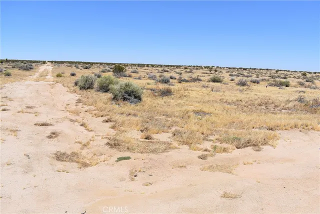 $150,000 | 19500 East Ave F, Lancaster, CA 93535