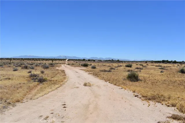 $150,000 | 19500 East Ave F, Lancaster, CA 93535