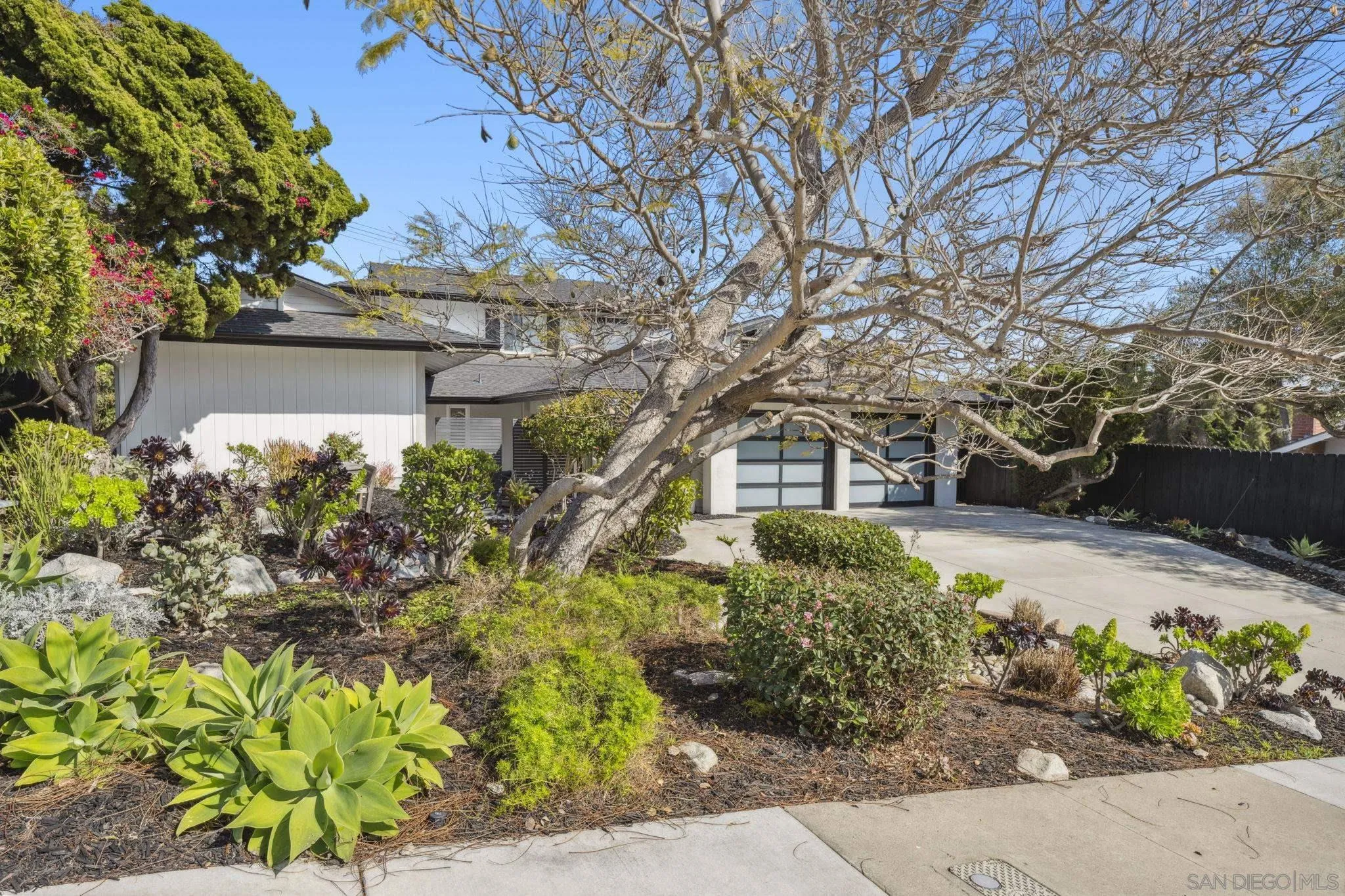 2026 Estero Street Oceanside, CA 92054 - Photo 70 of 72 front view of a house with a yard