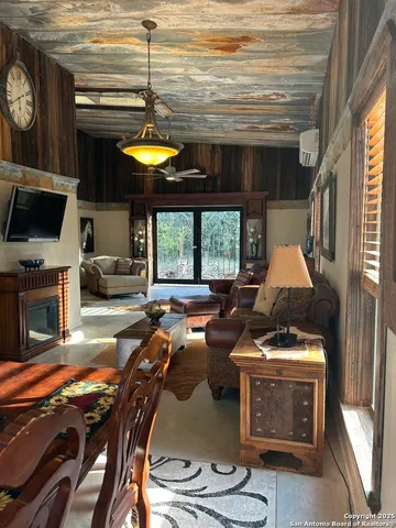 $2,500 | 37 Moretti Fox Trail, Fredericksburg, TX 78624