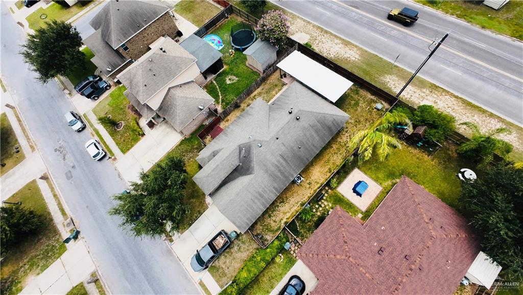 412 Rio Nueces San Juan, TX 78589 - Photo 2 of 19 an aerial view of a house with a swimming pool