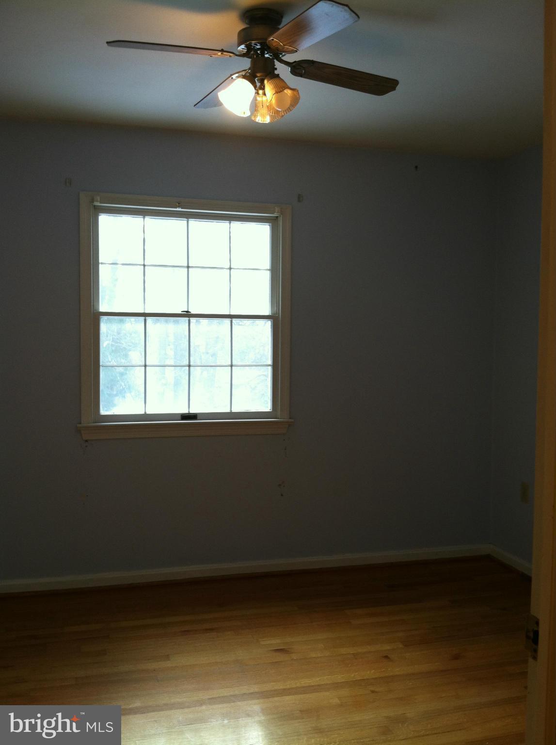 9945 Kelly Road Frederick, MD 21701 - Photo 16 of 27 Bedroom