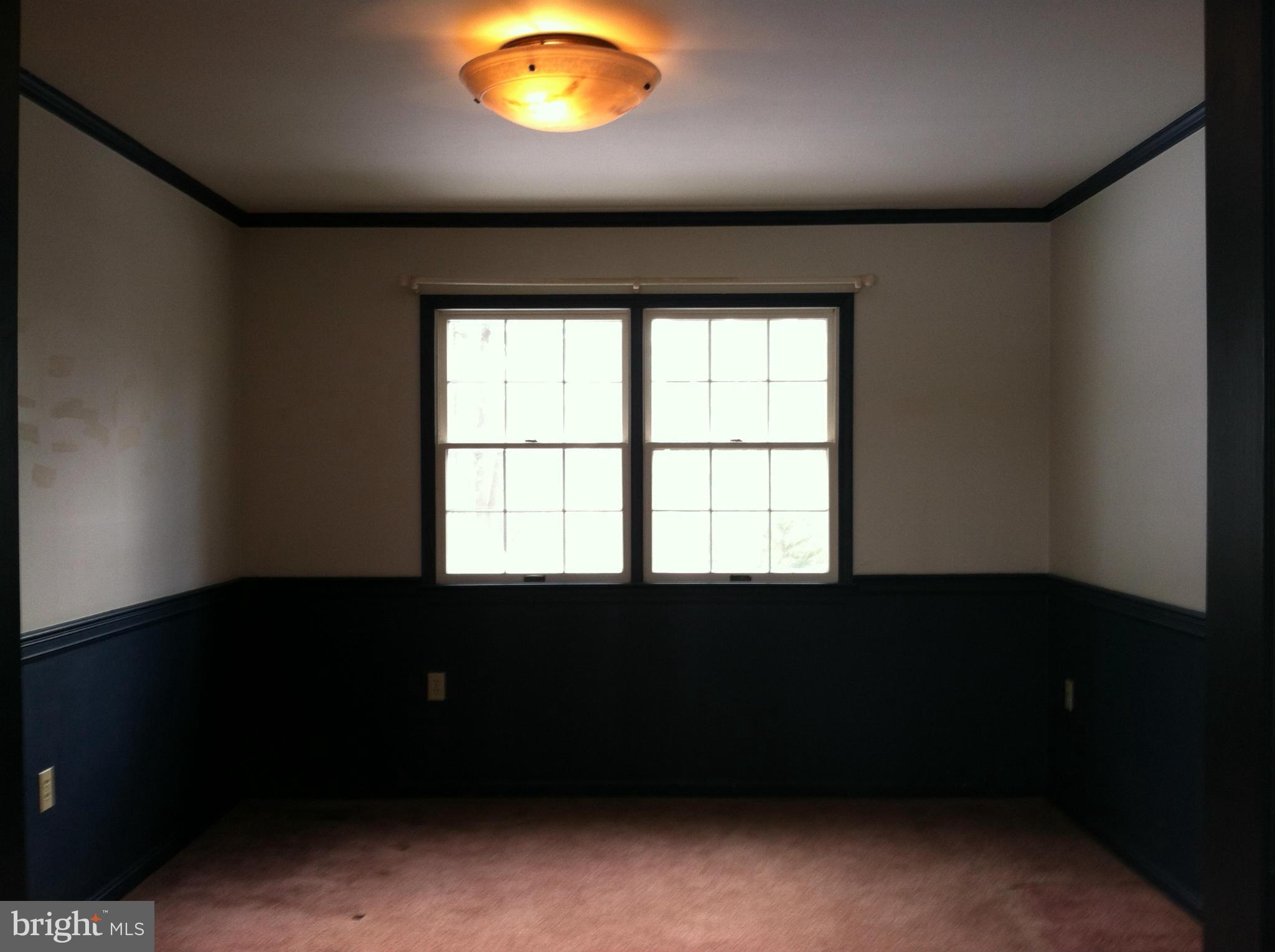 9945 Kelly Road Frederick, MD 21701 - Photo 10 of 27 Dining Room