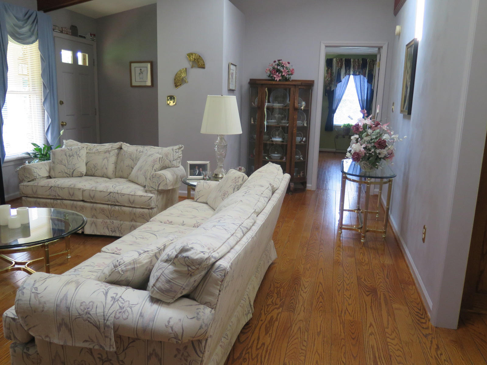 43 Oak Crest Drive Blue Ridge, VA 24064 - Photo 8 of 49 Living Room