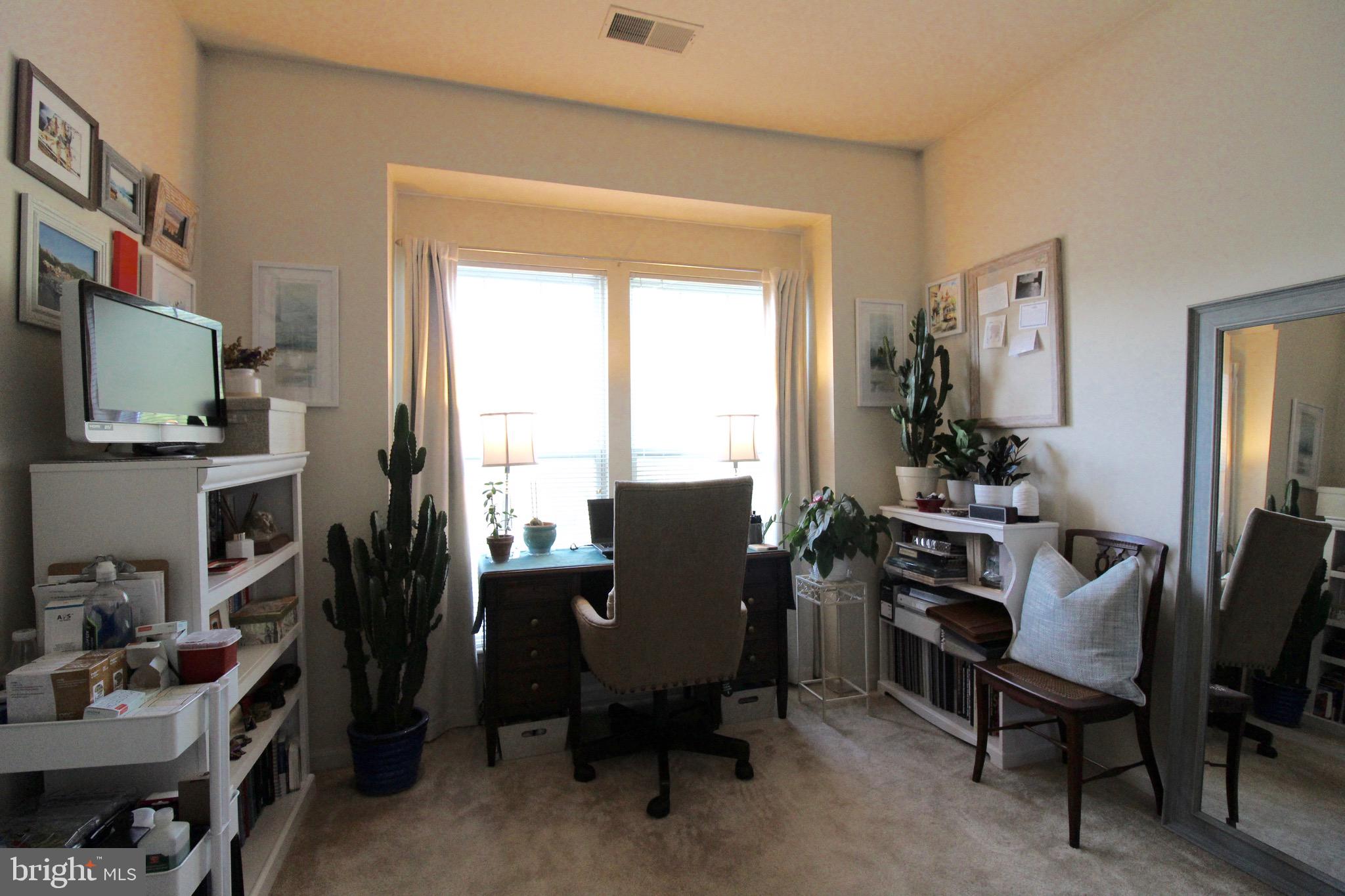 1505 North Point Drive, Unit 301 Reston, VA 20194 - Photo 7 of 14 Gallery Image 7