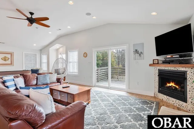 $871,000 | 840 Rosewood Court, Unit 203, Corolla, NC 27927