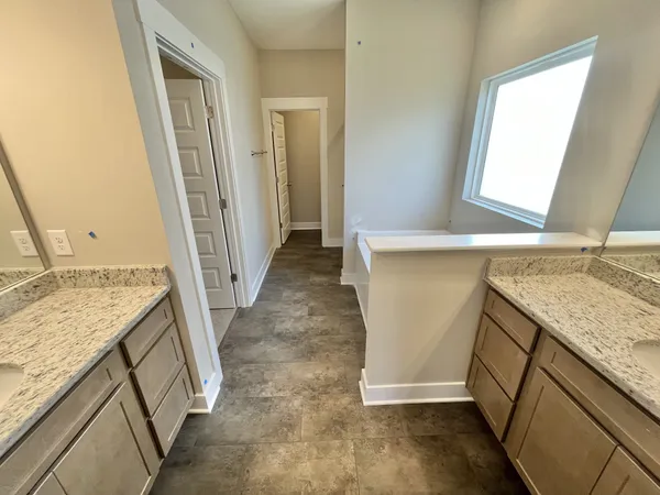 $594,990 | 2630 Unitas Drive East, Murfreesboro, TN 37129