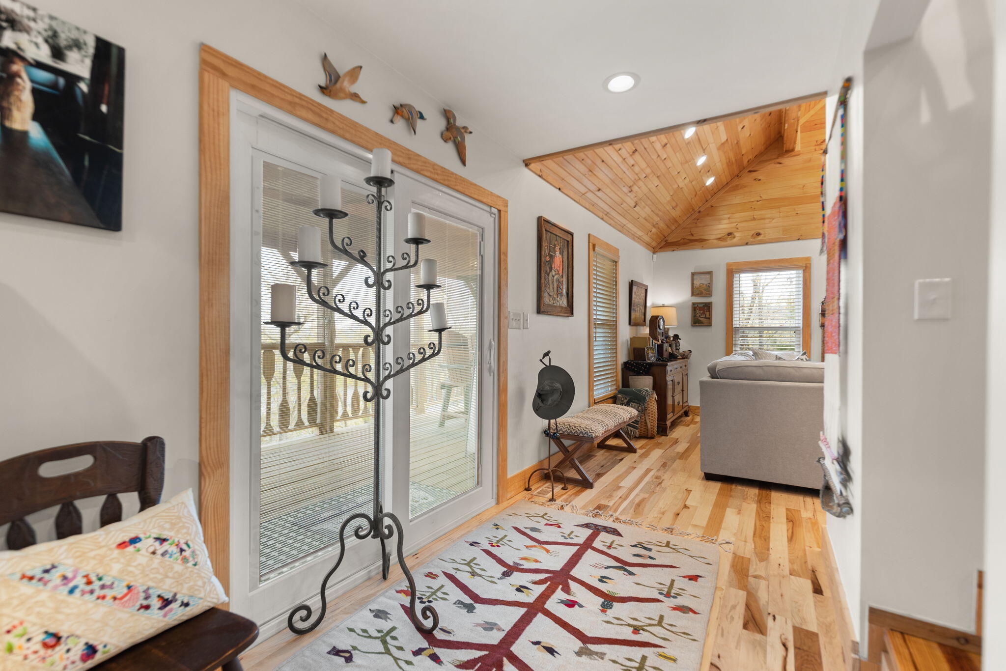 1365 Hawk Ridge Road London, KY 40741 - Photo 20 of 67 19-web-or-mls-118A6509