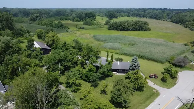 $949,999 | 3345 Beach Road, Port Huron, MI 48060