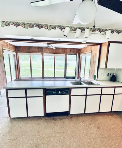 $949,999 | 3345 Beach Road, Port Huron, MI 48060