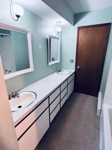 $949,999 | 3345 Beach Road, Port Huron, MI 48060