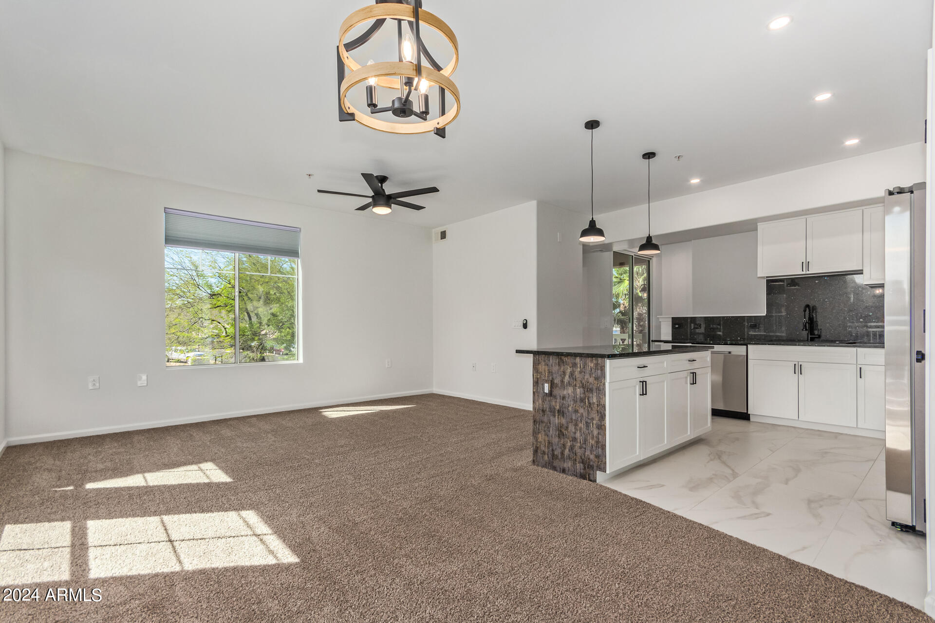 1920 East Bell Road, Unit 1066 Phoenix, AZ 85022 - Photo 6 of 29 06 - Bell
