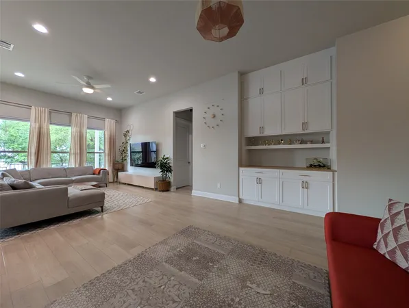 $2,695 | 125 Whistling Willow Drive, Georgetown, TX 78628