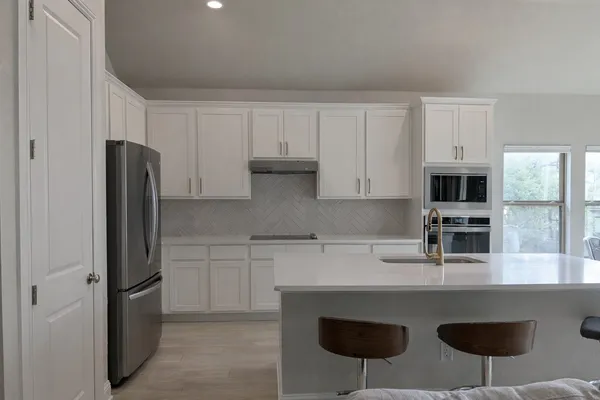 $2,695 | 125 Whistling Willow Drive, Georgetown, TX 78628