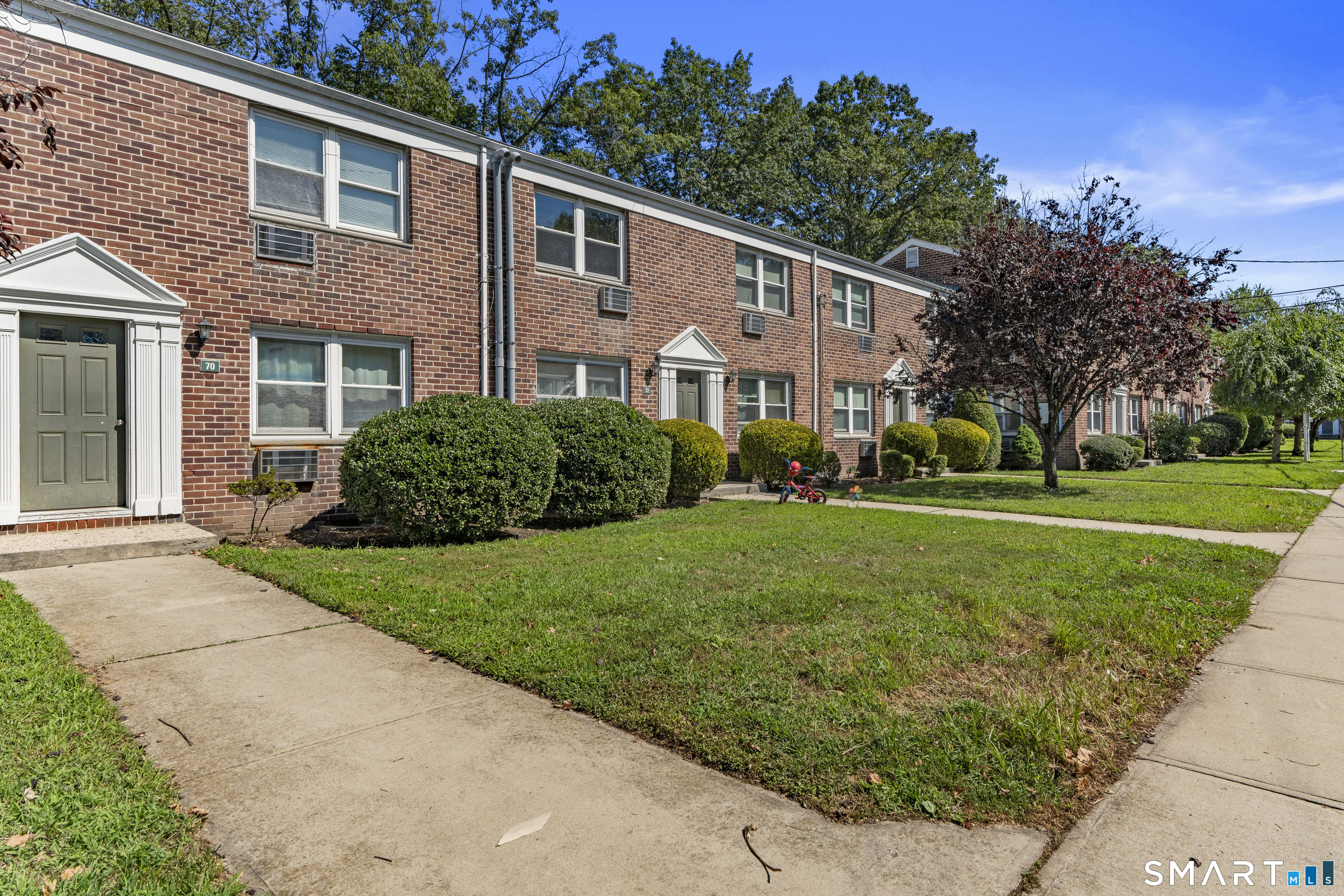 66 Blachley Road, Unit D Stamford, CT 06902 - Photo 23 of 34