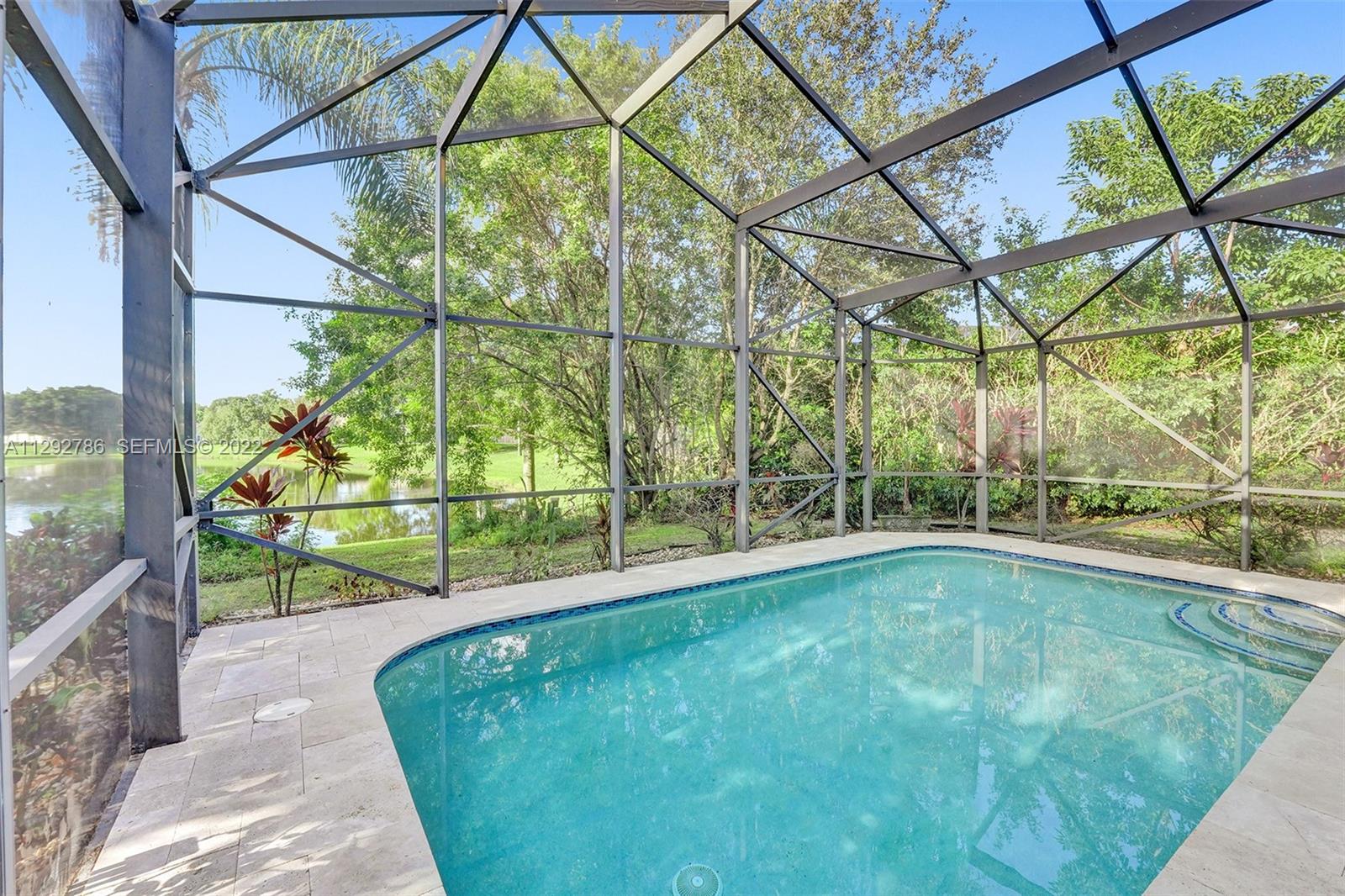 10150 Camelback Lane Boca Raton, FL 33498 - Photo 5 of 67 Gallery Image 5